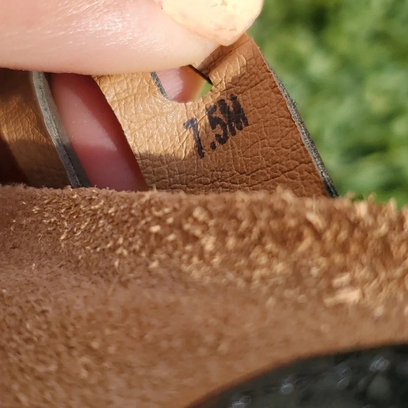 Sofft Venice Black Patent Leather Slip on Wedges with a Natural Leather Lining - Picture 8 of 11